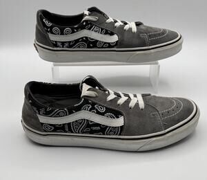 Vans SK8 Low Paisley Gray Unisex Sneakers Shoes Men Size: 9.5 Women Size:11,